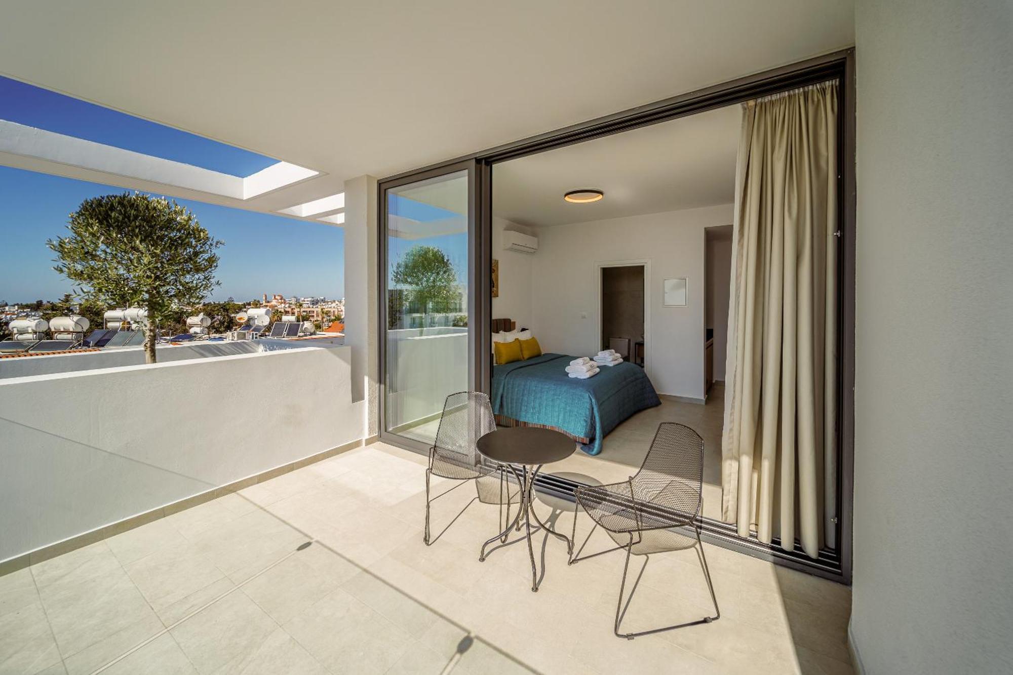 Regency Boutique Hotel Holiday Suites Paphos Exterior photo